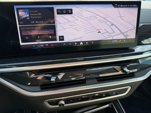 Certified 2025 BMW X7 xDrive40i w/ M Sport Package AWD/4WD image 20
