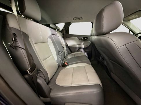 Used 2020 Chevrolet Blazer LT FWD image 27