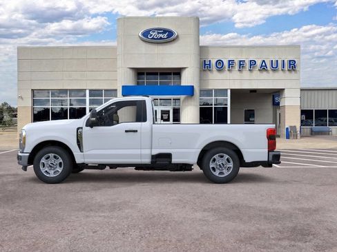 New 2026 Ford F350 XLT w/ 360-Degree Camera Package RWD image 3