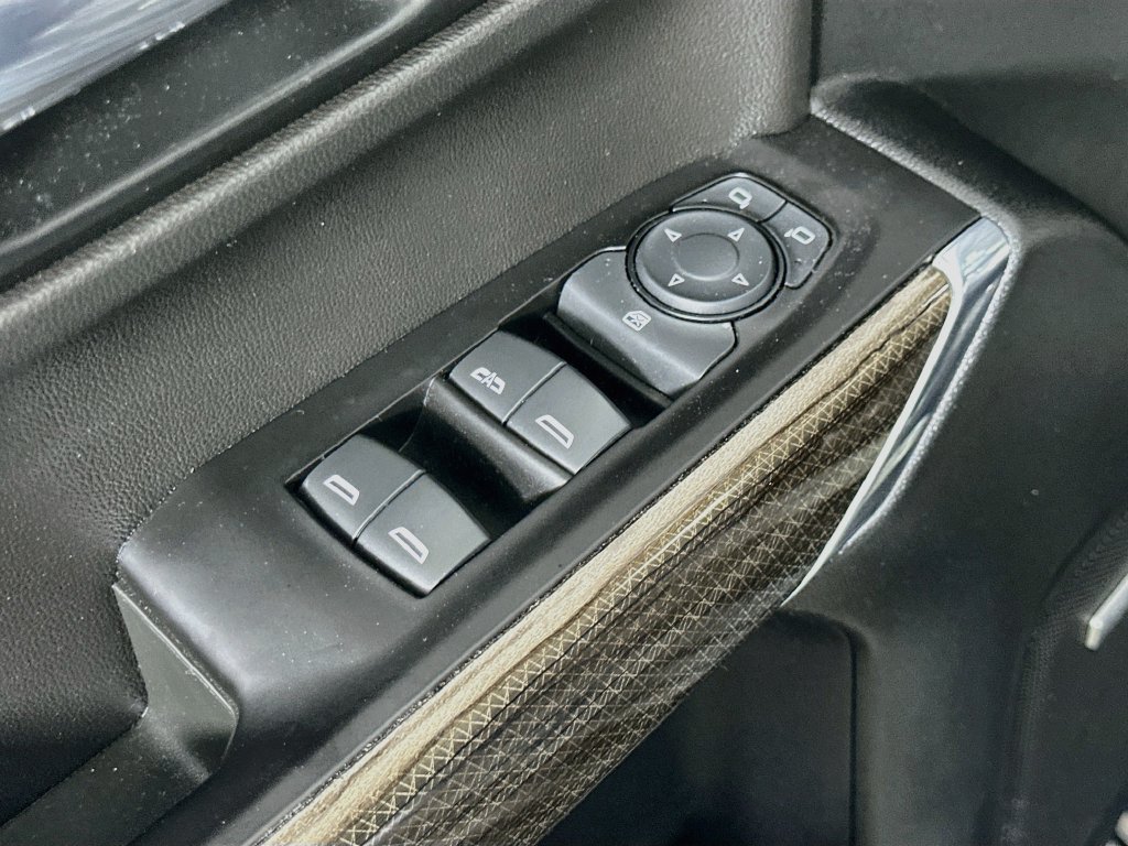 Used 2020 Chevrolet Silverado 1500 RST w/ All-Star Edition AWD/4WD image 21