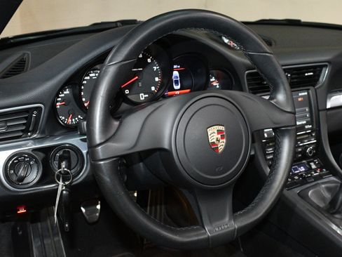 Used 2013 Porsche 911 Carrera RWD image 23