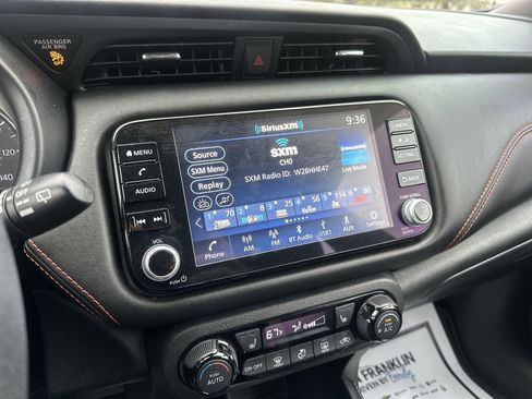 Used 2023 Nissan Kicks SR w/ SR Premium Package FWD image 16