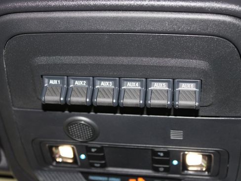 Used 2024 Ford Bronco Raptor AWD/4WD image 37