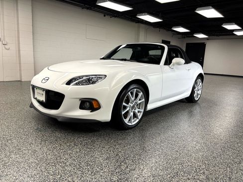 Used 2013 MAZDA MX-5 Miata Grand Touring image 8