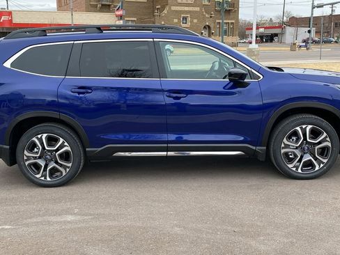 New 2026 Subaru Ascent Limited image 4
