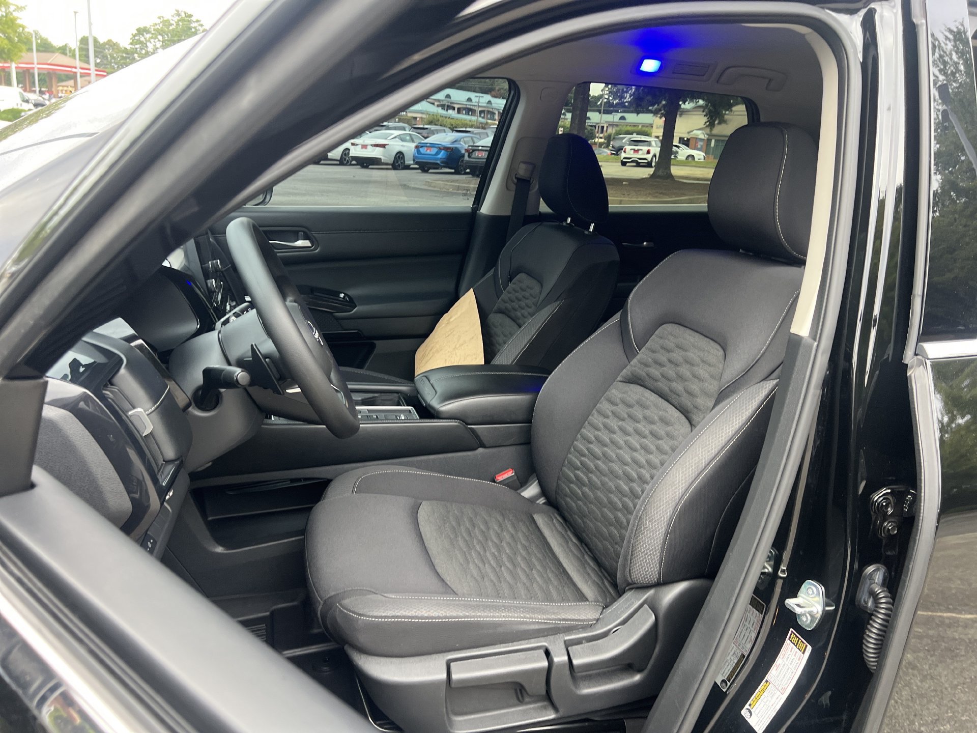 Certified 2022 Nissan Pathfinder S w/ Cargo Package FWD image 15