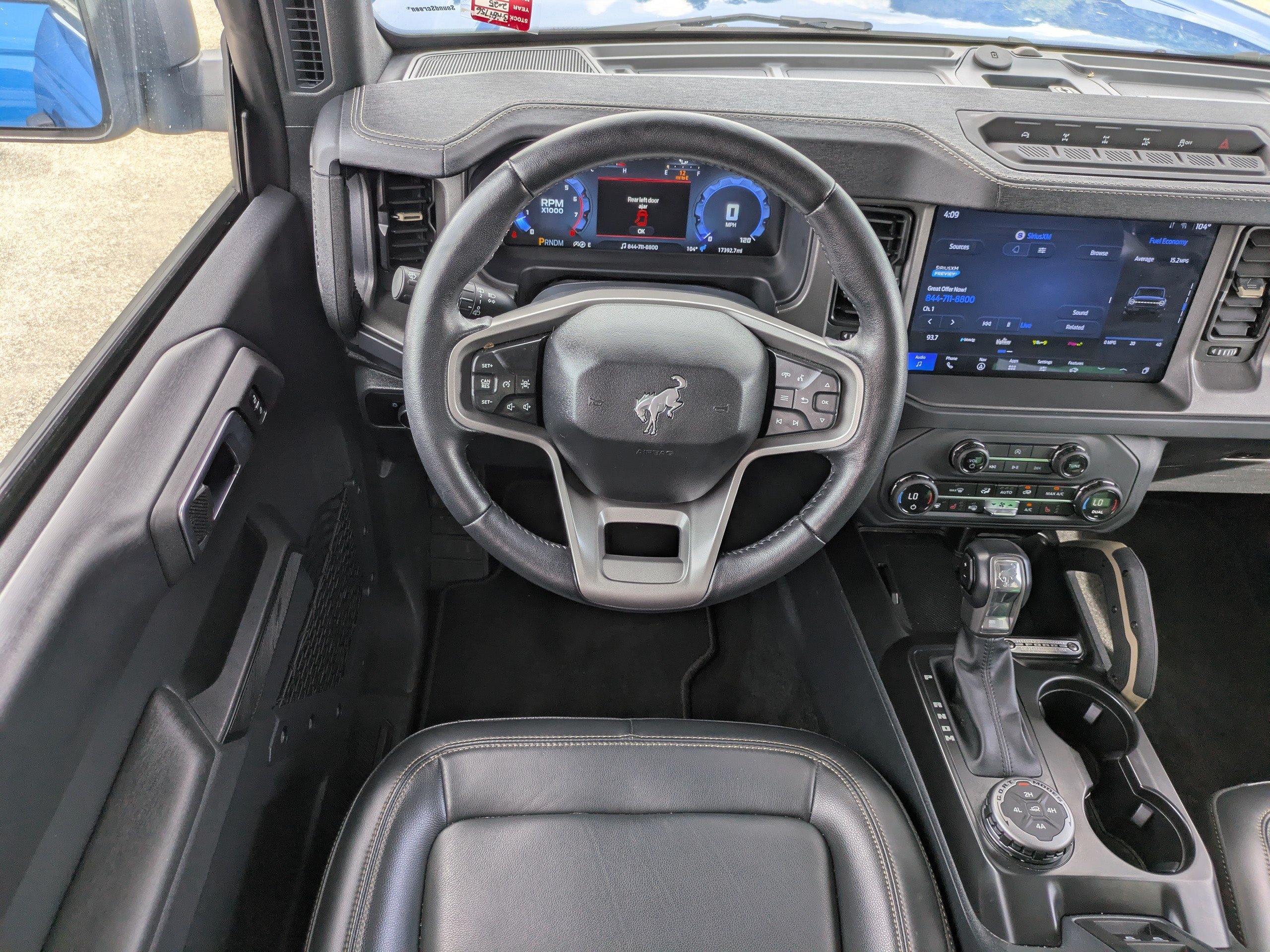 Used 2025 Ford Bronco Badlands AWD/4WD image 15