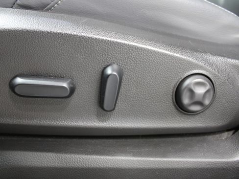 Used 2019 Buick Envision Premium image 4