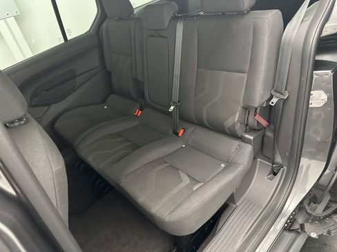 Used 2016 Ford Transit Connect XLT FWD image 12