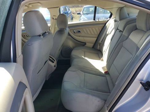 Used 2014 Ford Taurus SEL FWD image 26