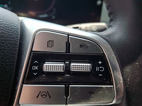 Used 2023 Kia Telluride LX AWD/4WD image 20