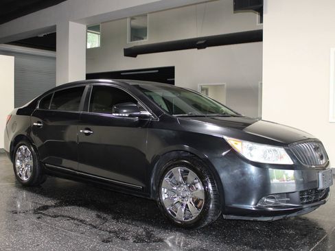 Used 2012 Buick LaCrosse Premium FWD image 2