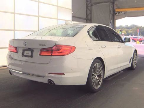 Used 2017 BMW 530i RWD image 2