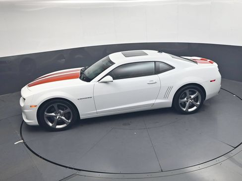 Used 2010 Chevrolet Camaro SS w/ RS Package RWD image 26