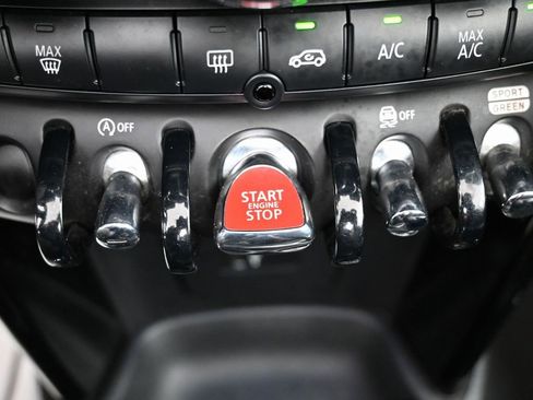 Used 2022 MINI Cooper S image 26