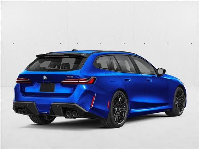 New 2027 BMW M5 Touring AWD/4WD image 2