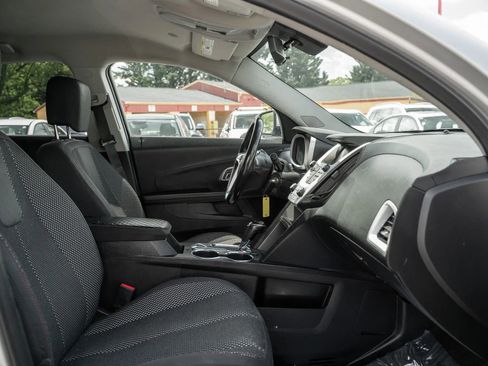 Used 2016 Chevrolet Equinox LT w/ Convenience Package FWD image 11