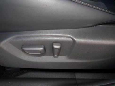 New 2024 Mitsubishi Eclipse Cross SE image 17