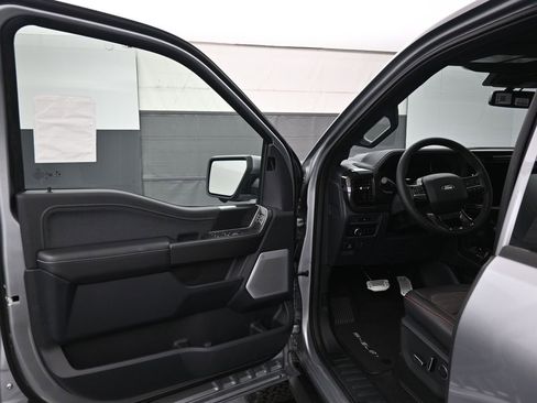 New 2025 Ford F150 Lariat w/ Equipment Group 502A High image 8