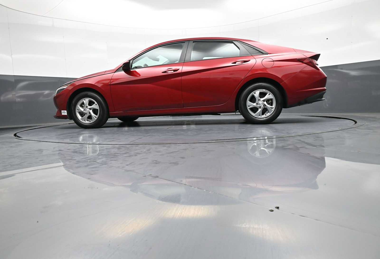 Certified 2023 Hyundai Elantra SE FWD image 32