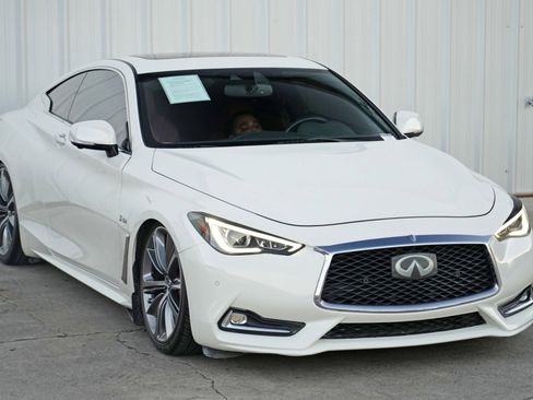 Used 2018 INFINITI Q60 Red Sport 400 w/ Pro Active Package image 52