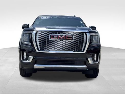 Used 2022 GMC Yukon Denali AWD/4WD image 3