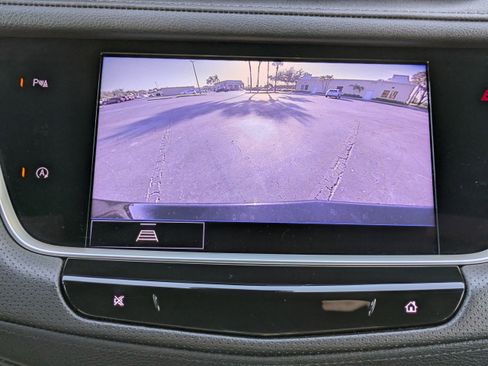 Certified 2023 Cadillac XT5 Premium Luxury w/ LPO, Floor Liner Package image 29