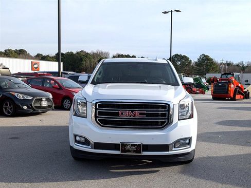 Used 2017 GMC Yukon SLT image 8