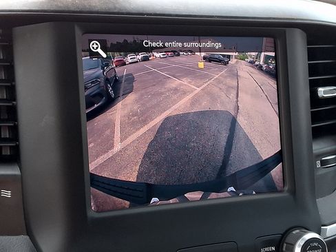 Used 2020 RAM 1500 Big Horn AWD/4WD image 19