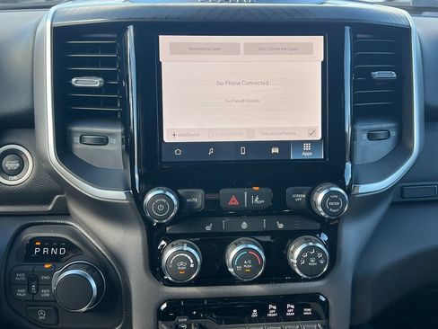 New 2026 RAM 1500 4x4 Crew Cab image 25