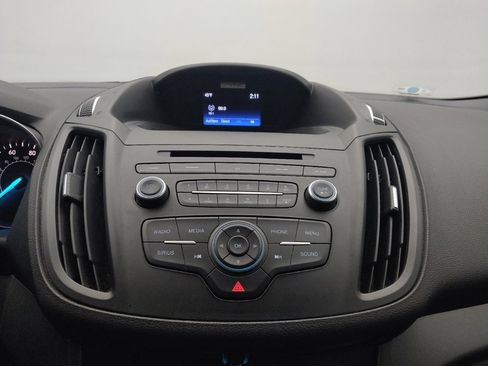 Used 2017 Ford Escape SE image 25