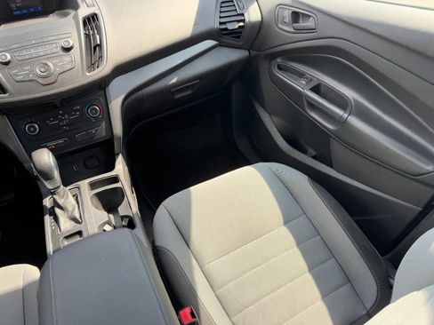 Used 2019 Ford Escape S FWD image 16