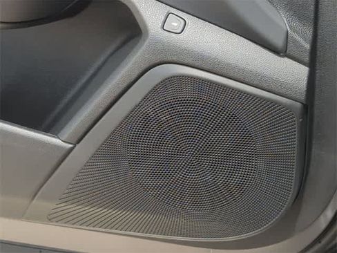 Used 2025 Acura RDX SH-AWD w/ Technology Package image 32