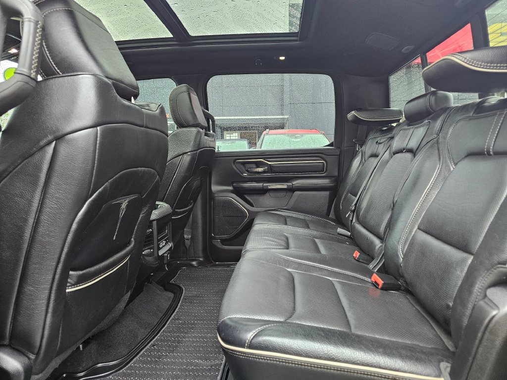 Used 2019 RAM 1500 Limited w/ Advanced Safety Group AWD/4WD image 15