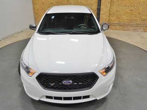 Used 2016 Ford Taurus Police Interceptor AWD image 5