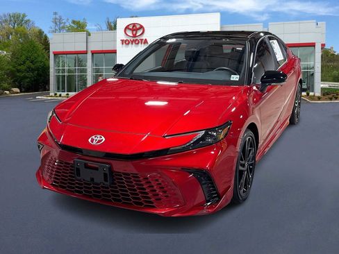 Certified 2025 Toyota Camry XSE AWD/4WD image 1