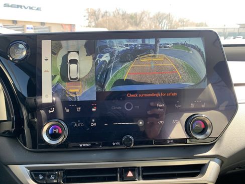 Used 2024 Lexus RX 350 Premium Plus w/ Convenience Package image 25