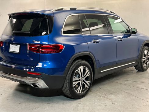 New 2026 Mercedes-Benz GLB 250 4MATIC image 5