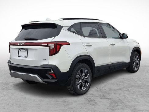 Used 2024 Kia Seltos S image 6