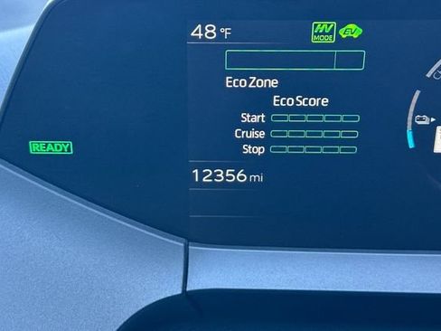 Certified 2024 Toyota Prius Prime SE image 37