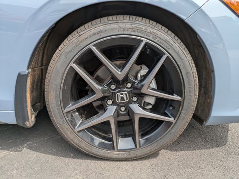 Certified 2024 Honda Civic Sport Touring image 16