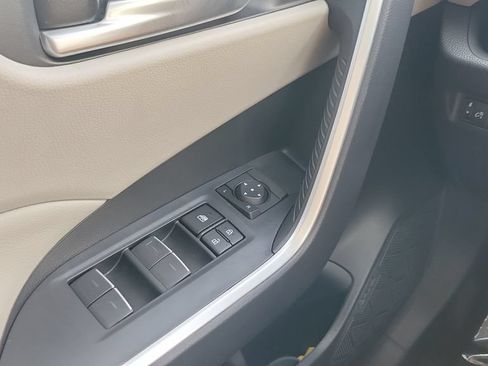 Certified 2025 Toyota RAV4 XLE w/ Convenience Package FWD image 23