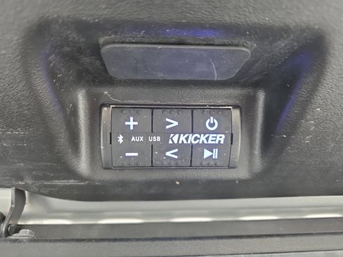 Used 2023 GMC Sierra 2500 Denali w/ Denali Ultimate Package image 26