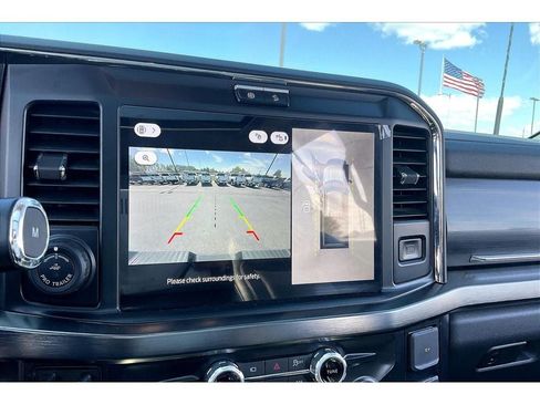 Used 2025 Ford F350 Lariat w/ Lariat Ultimate Package AWD/4WD image 23