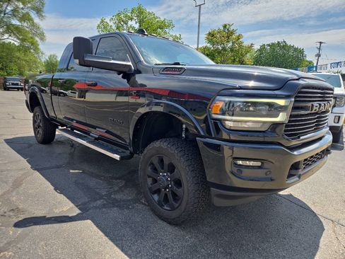 Used 2019 RAM 2500 Laramie AWD/4WD image 4