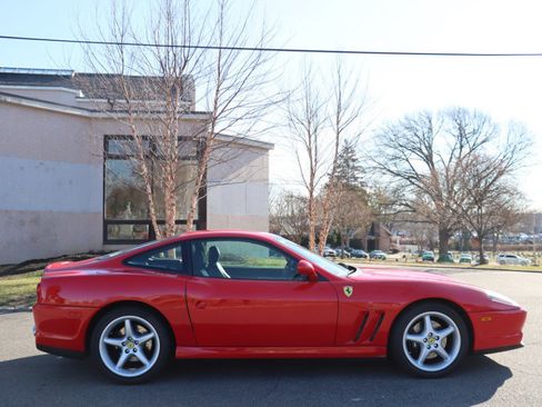 Used 1998 Ferrari 550 Maranello image 3