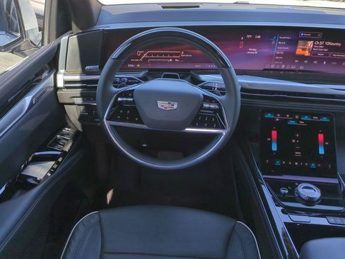 Certified 2025 Cadillac Escalade Premium Luxury w/ LPO, Floor Liner Package image 14