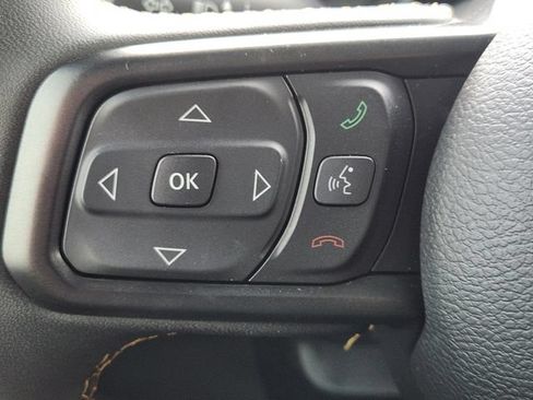 Used 2024 Jeep Wrangler Sport AWD/4WD image 28