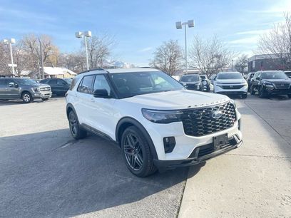 New 2026 Ford Explorer ST w/ Sun And Sound Package