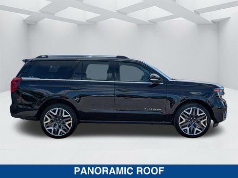 New 2026 Ford Expedition Platinum w/ Platinum Ultimate Package AWD/4WD image 5